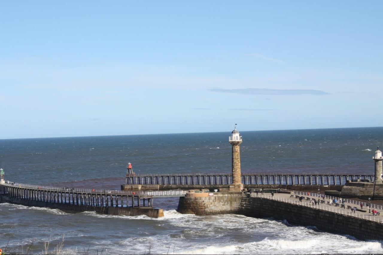 No3 By The Sea Apartment Whitby Eksteriør billede